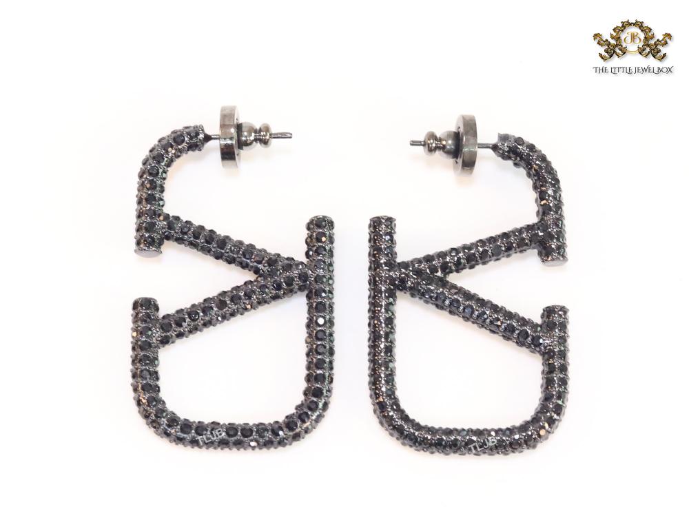 Alphabet V black rhinestone hoops
