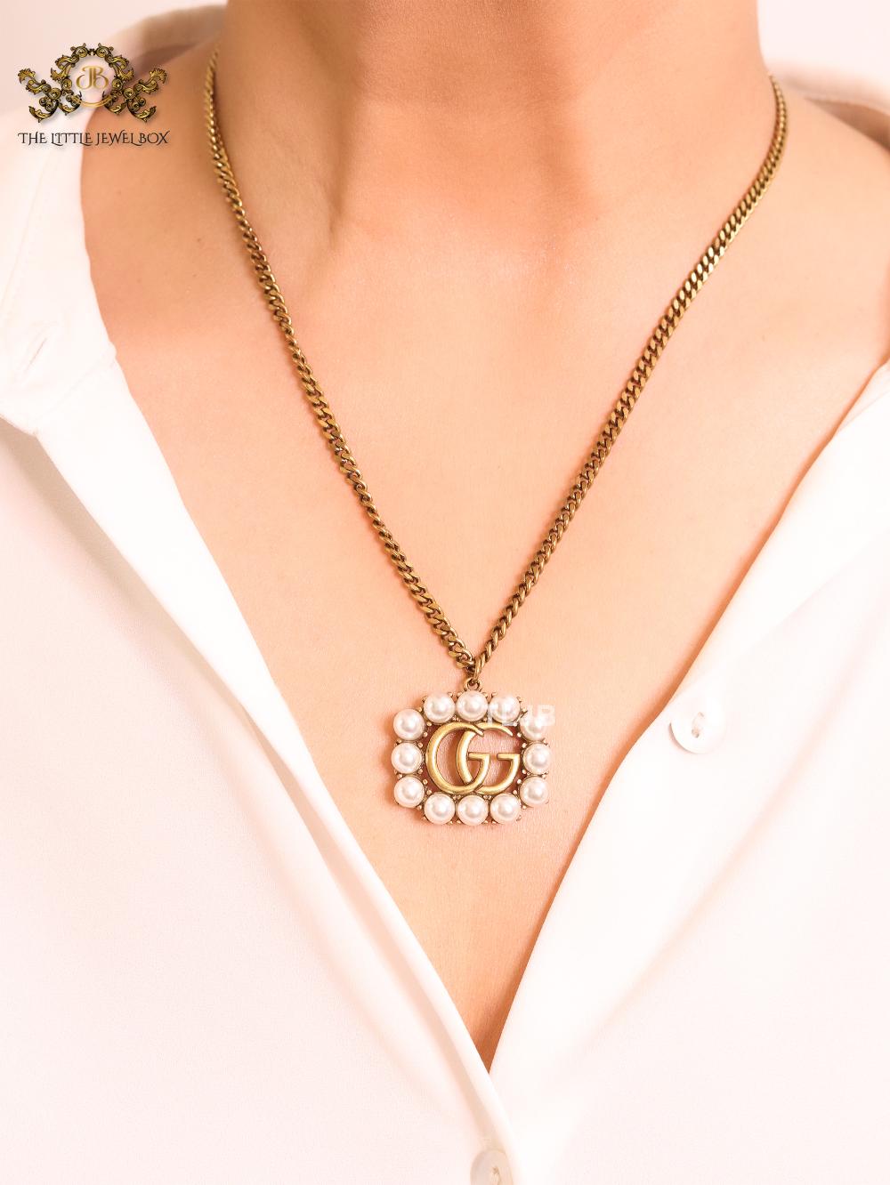 Rustic double g with pearls chain