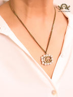 Rustic double g with pearls chain