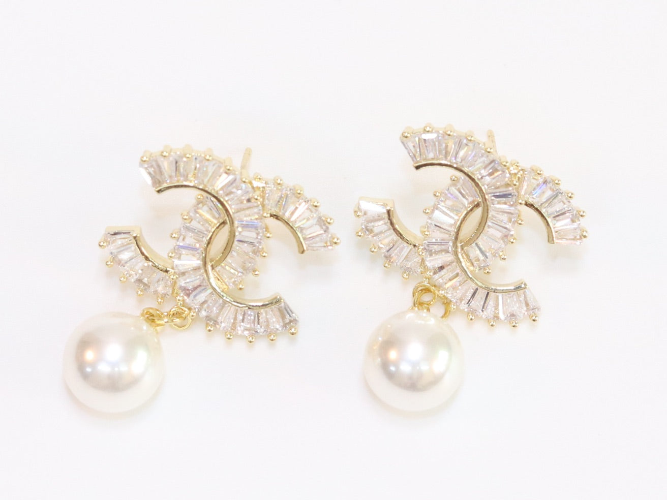 Double C 17 mm baguette CZ with pearl gold earrings