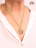 Alphabet B gold chain