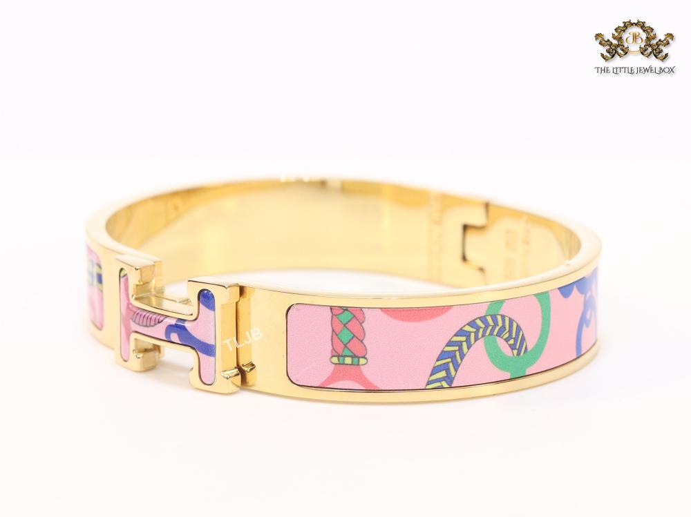 Alphabet H pink designed bracelet