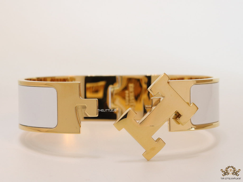 Openable H motif white 18mm bracelet in a shiny gold plating