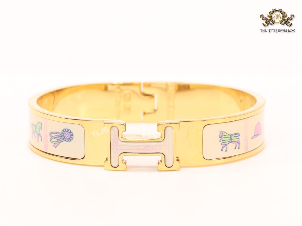 Alphabet H multi coloured bracelet