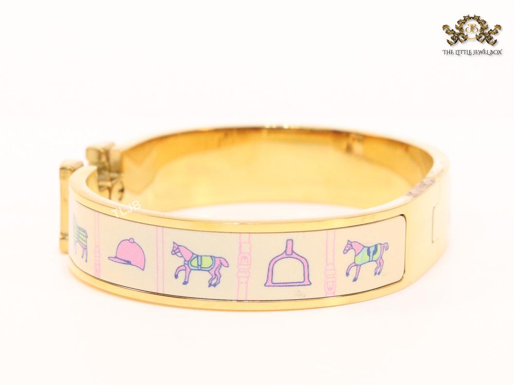 Alphabet H multi coloured bracelet