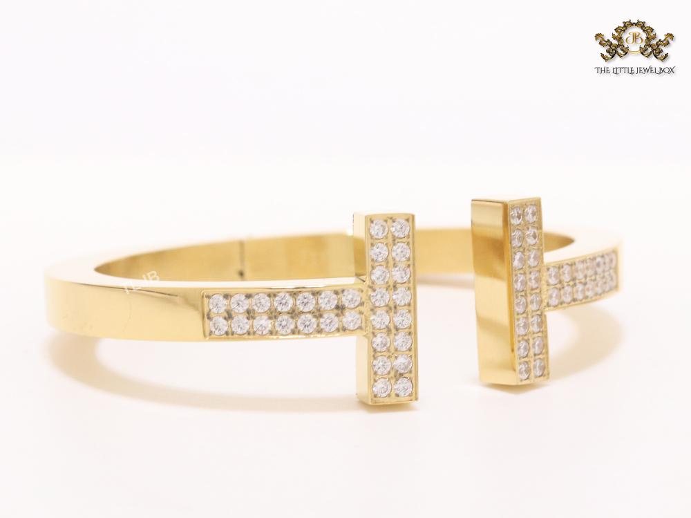Alphabet T cz and gold bracelet