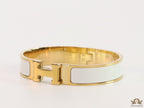 Alphabet H white 12 mm bracelet in gold