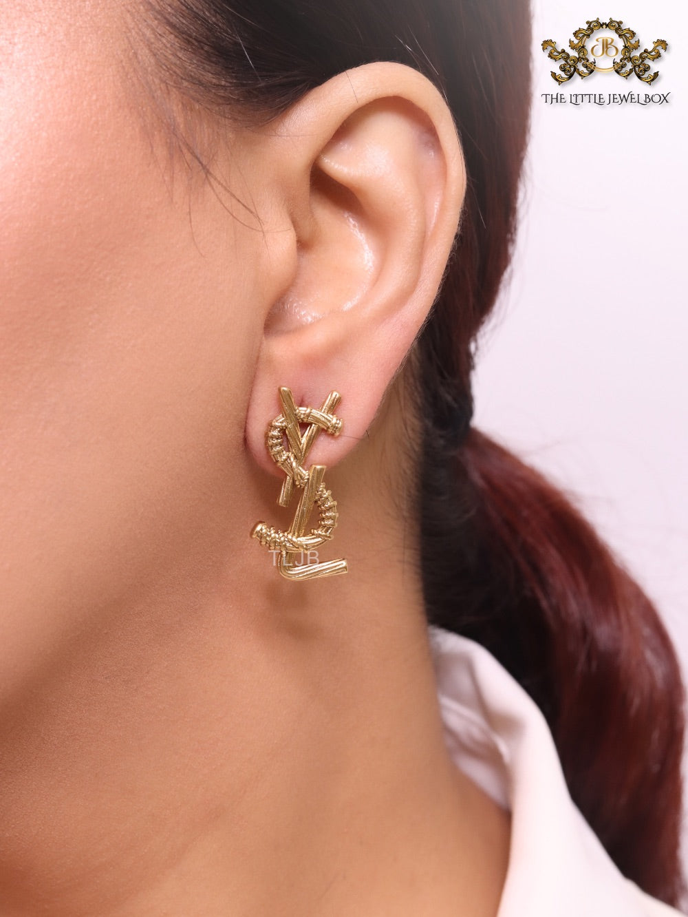 Alphabet Y and L antique earrings in gold