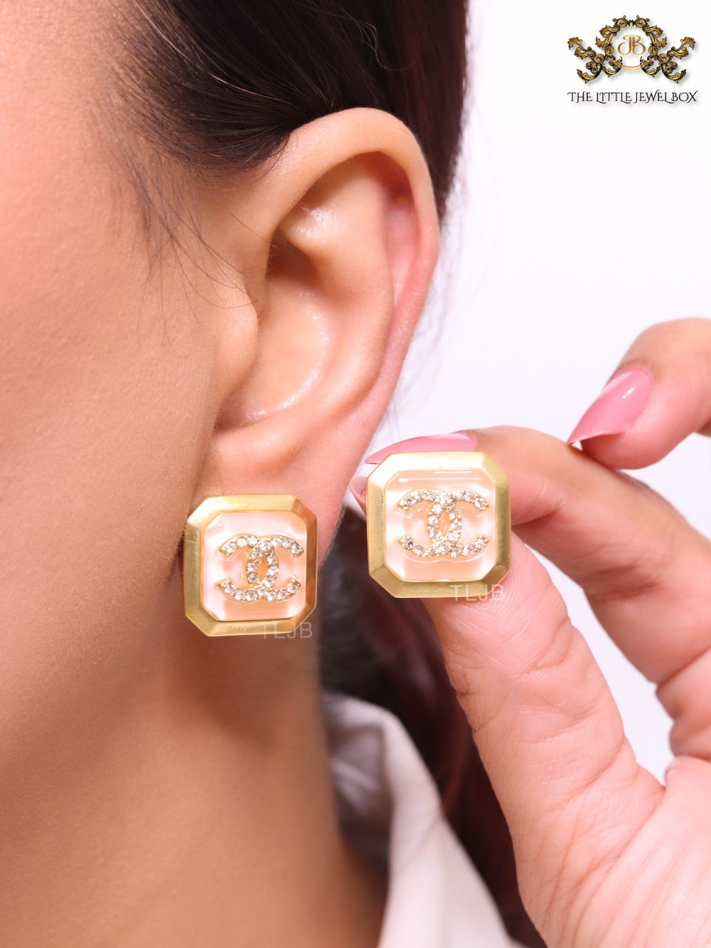Square pink enamel Double C gold earrings