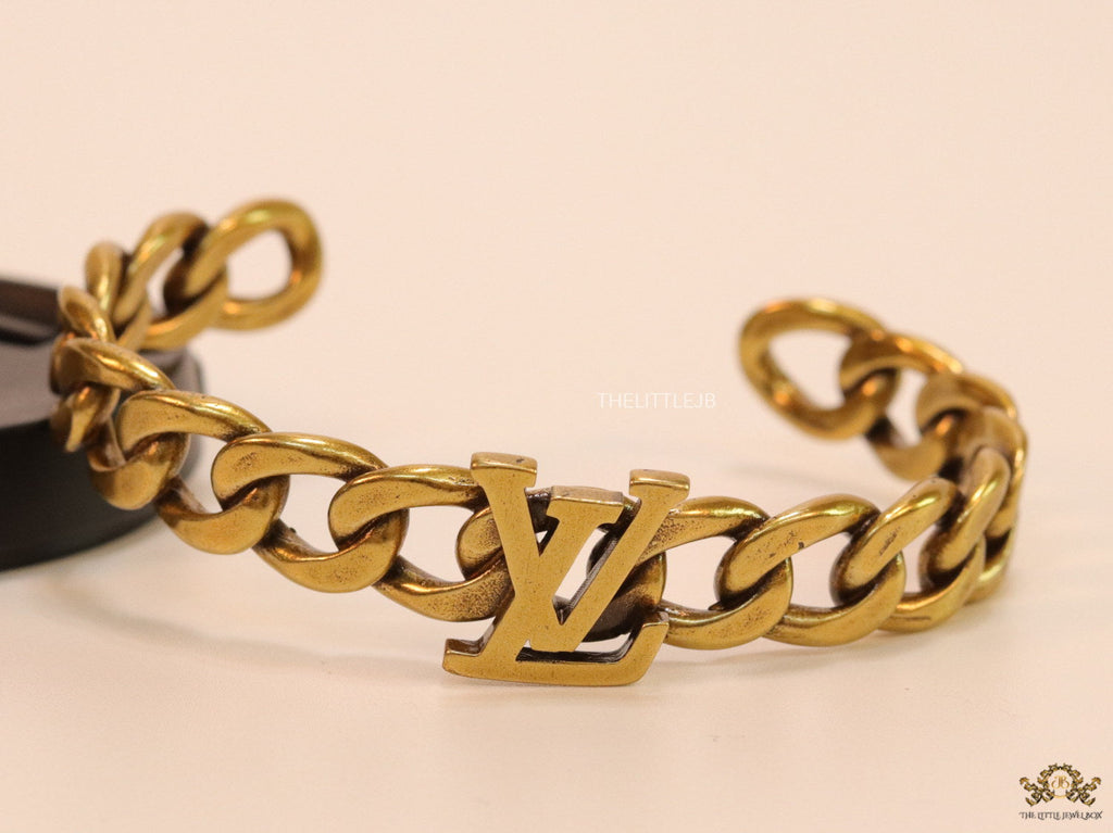 Antique Gold finish link chain bracelet with alphabets