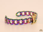 Multicoloured link chain bracelet with alphabets