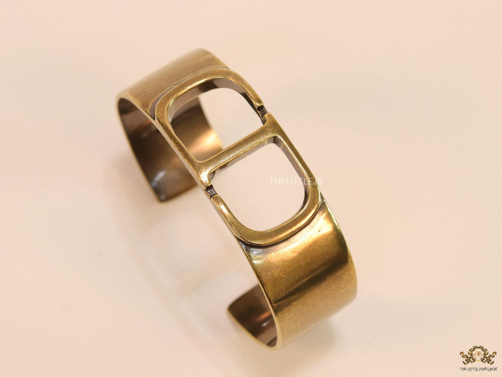 Antique finish C D alphabet open bracelet