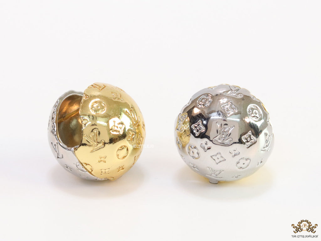 Dual plated ball shape studs with embossed alphabets