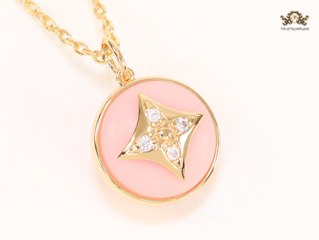 Pink clover with enamel chain