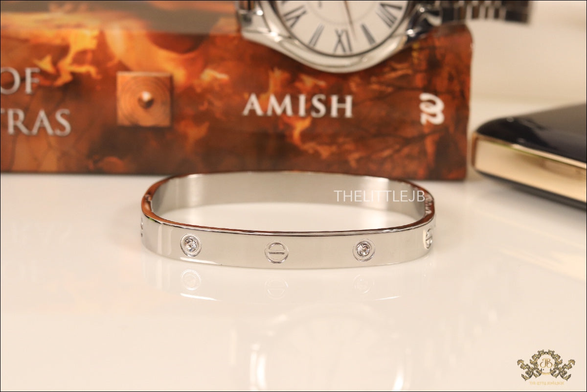 Men's Screw and zircon platinum finish bracelet rectangle shape