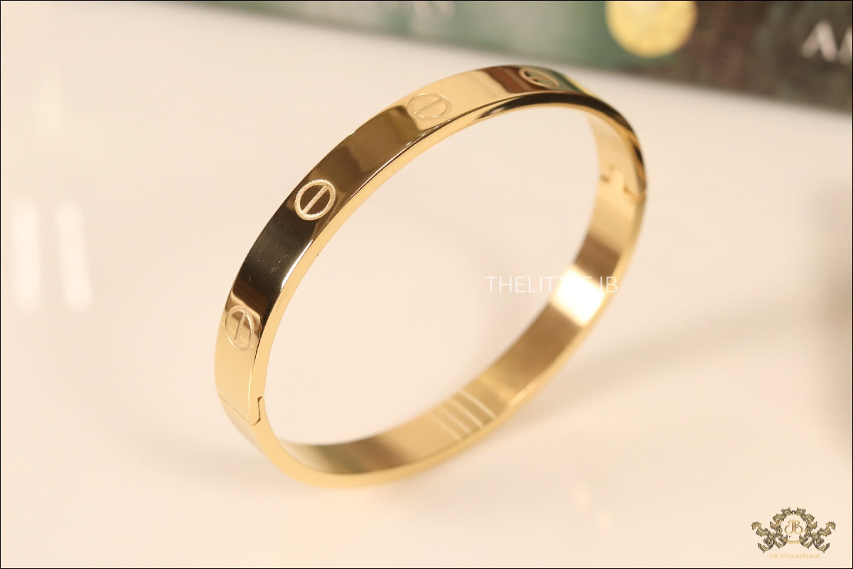 Gold plated bracelet for men's with screws