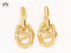 Alphabet V small hoops