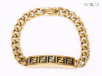 Alphabet F on plate gold link chain bracelet