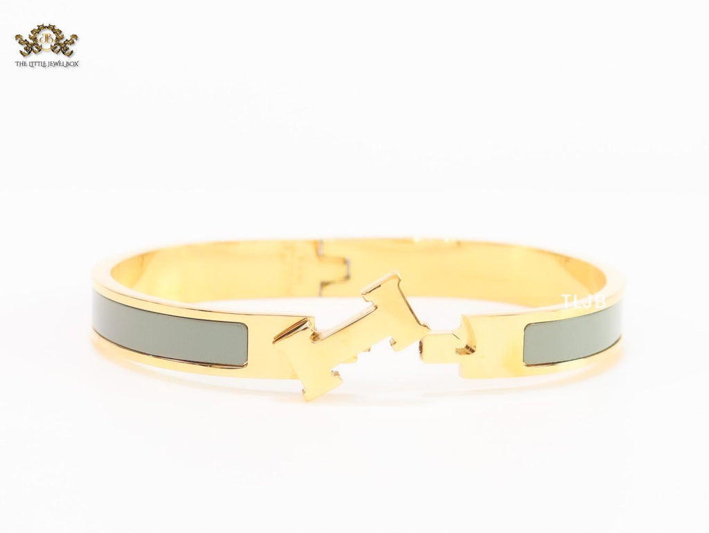 Alphabet H grey and matt gold bracelet 8mm