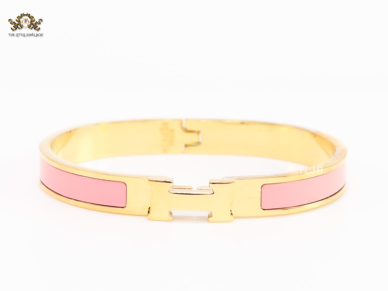 Alphabet H pink and matt gold bracelet