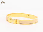 Alphabet H beige and matt gold bracelet