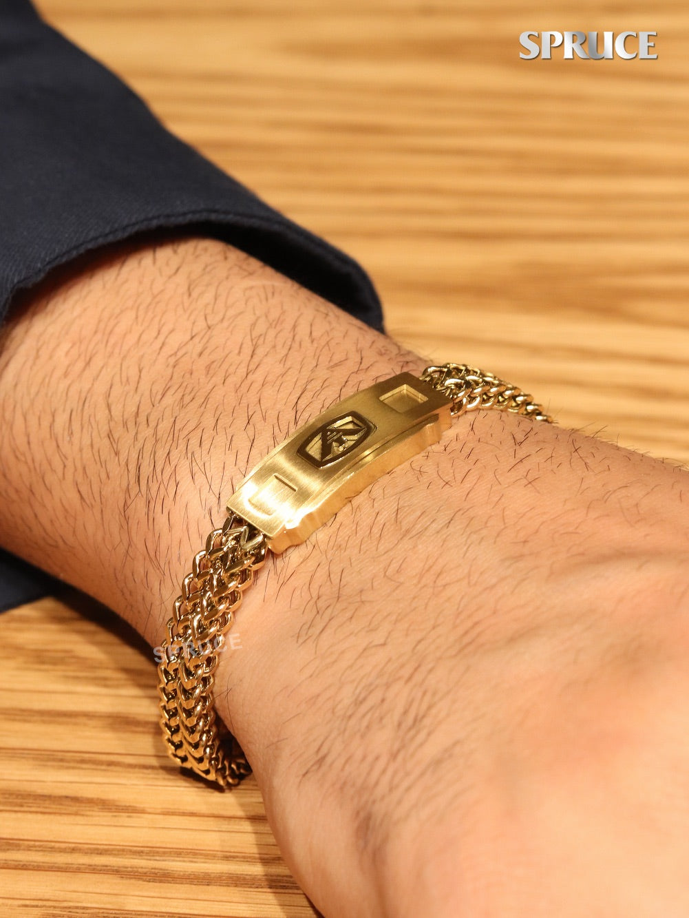 Alphabet A&E on plate gold bracelet