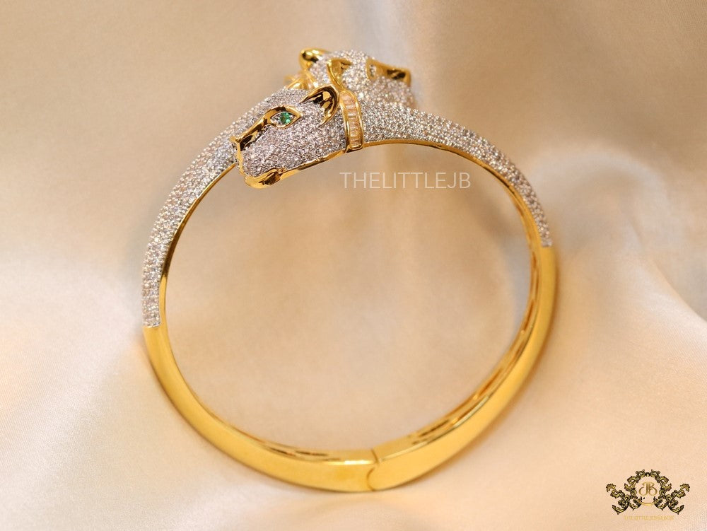 Gold plated cz twin panther openable bracelet
