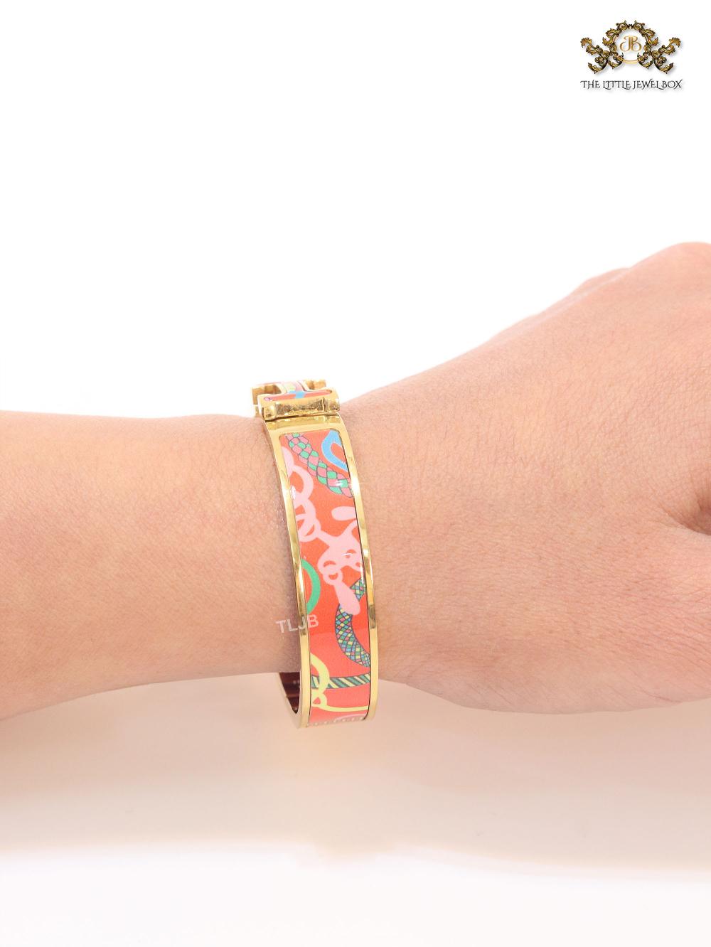 Alphabet H pastel red bracelet