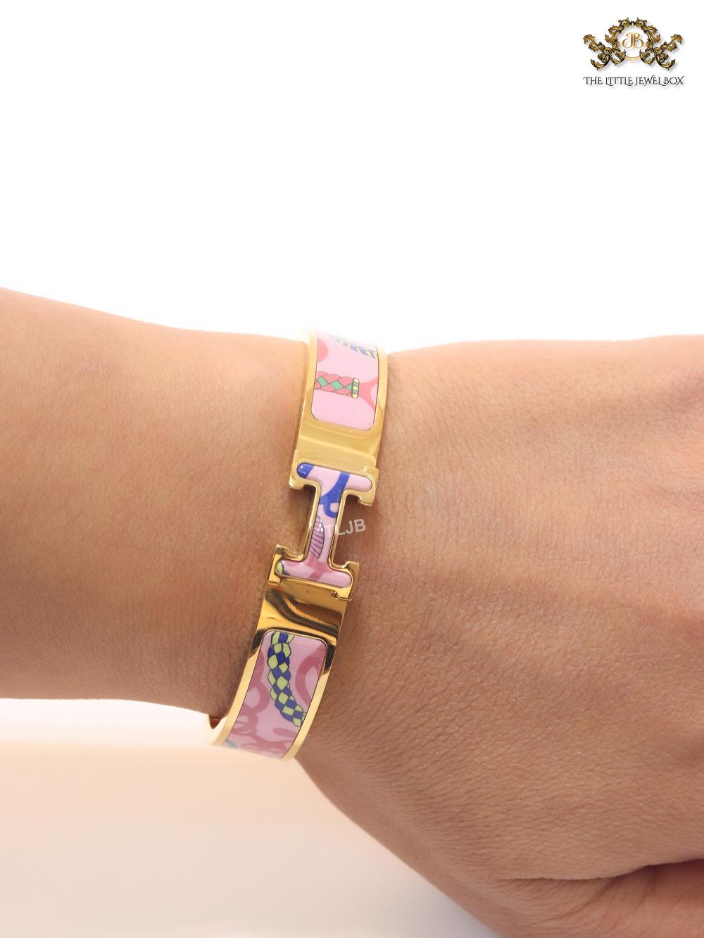 Alphabet H pink designed bracelet