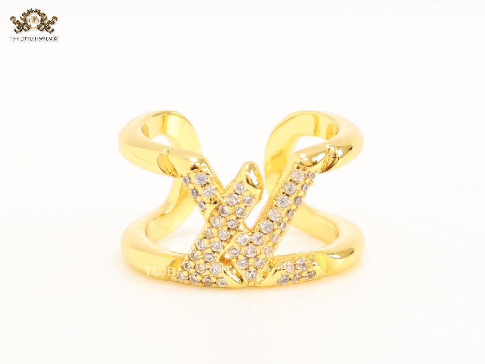 Large cz gold open alphabet L ring