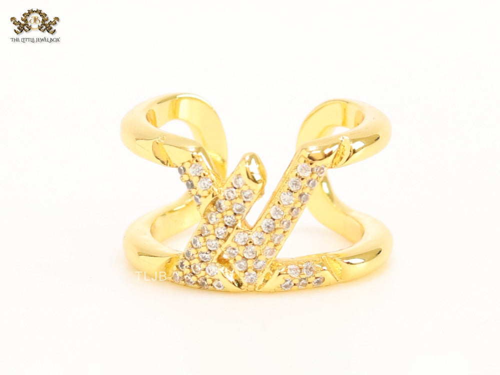 Large cz gold open alphabet L ring