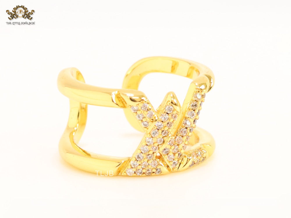 Large cz gold open alphabet L ring