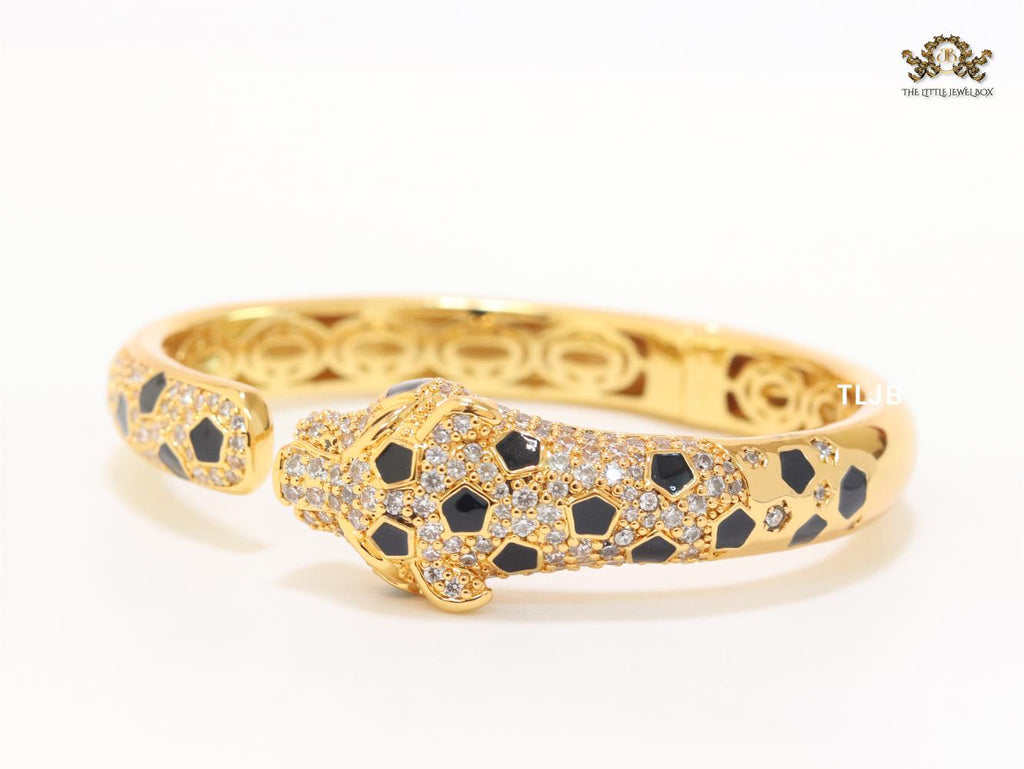 Panther face gold bracelet