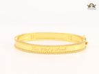 Sleek gold bracelet