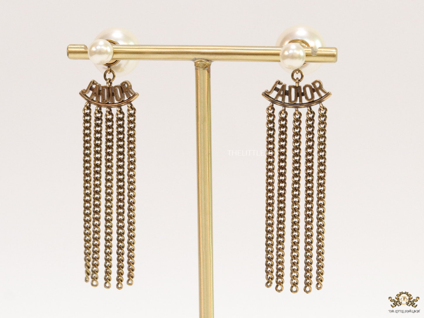 Golden chain dangles with alphabets and detachable pearl tops
