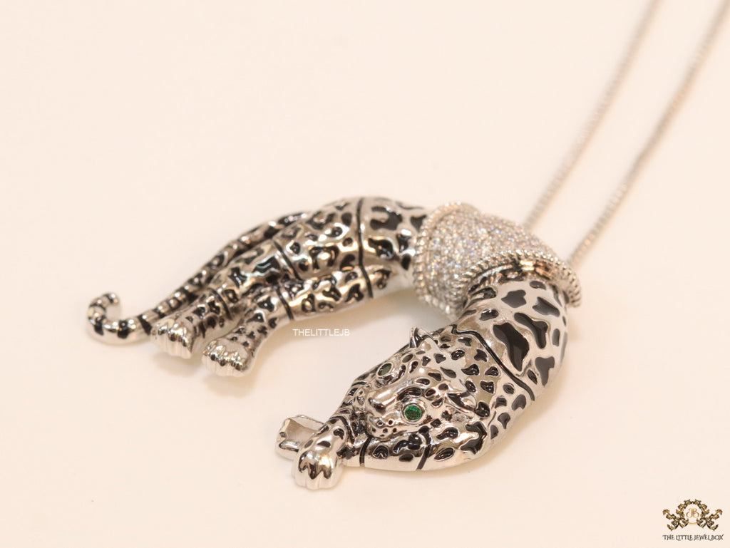 Platinum plated resting leopard pendant with cubic zirconia and Platinum chain