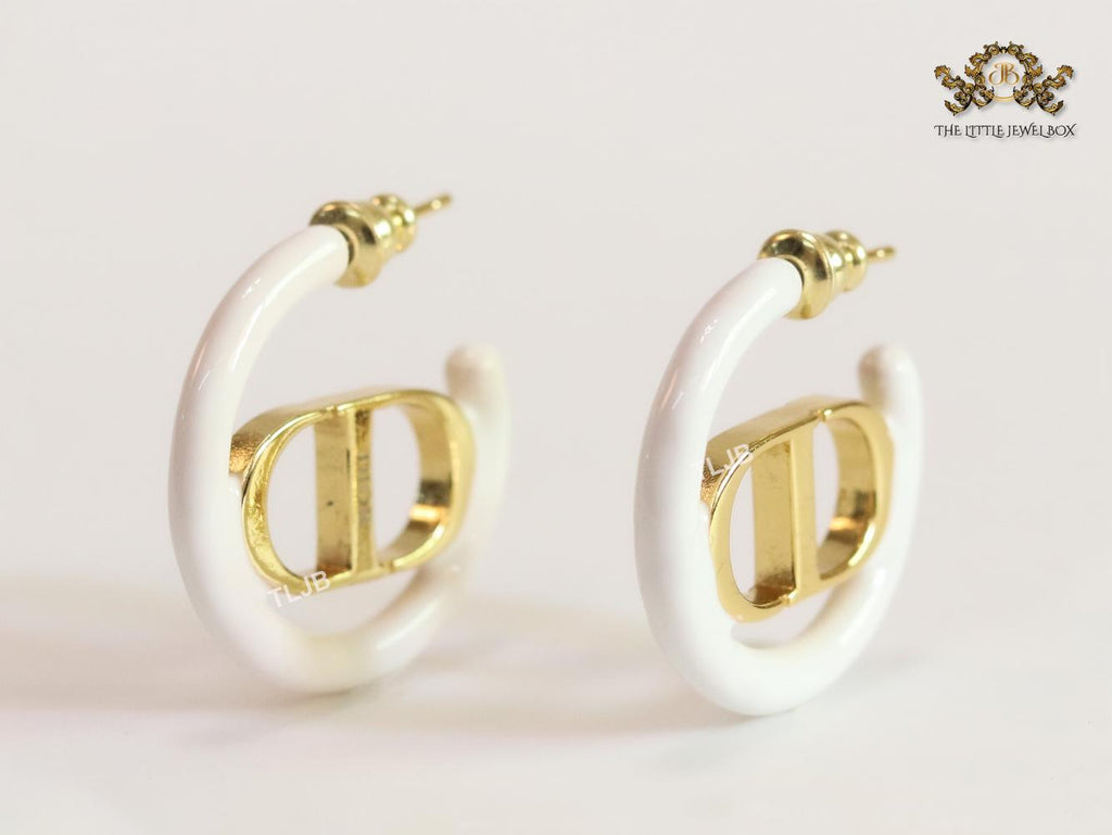 Alphabet CD white hoops