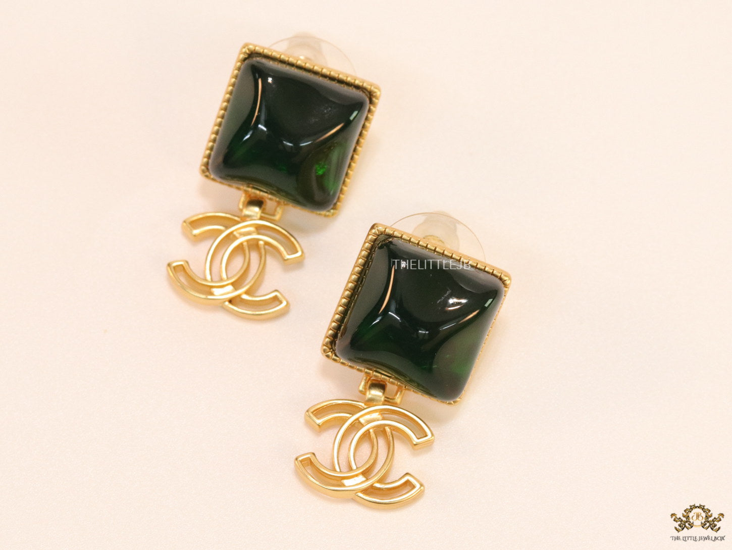Gold plated Square emerald green studs with double C motif