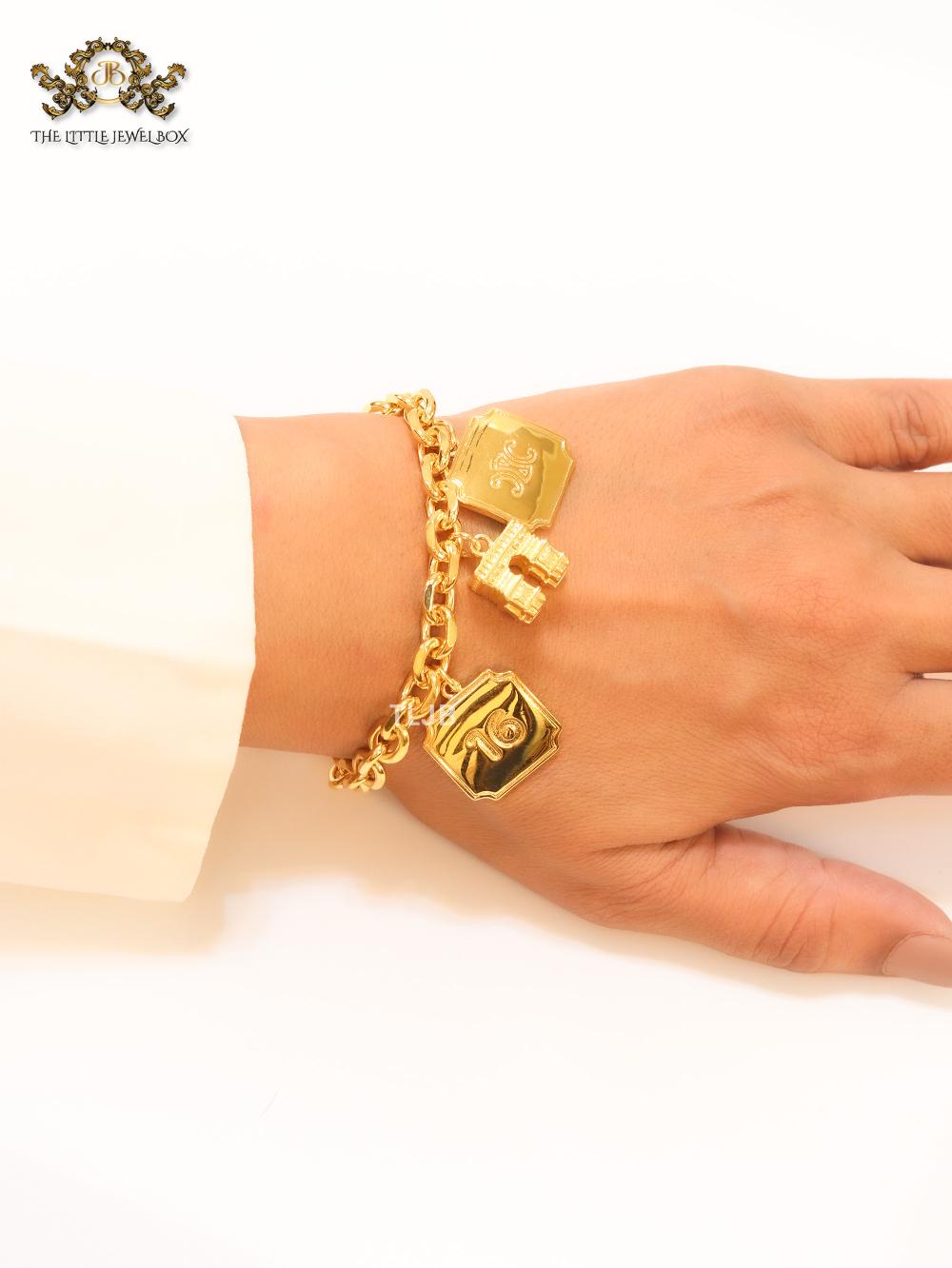 Double C charms bracelet