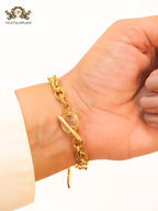 Double C charms bracelet