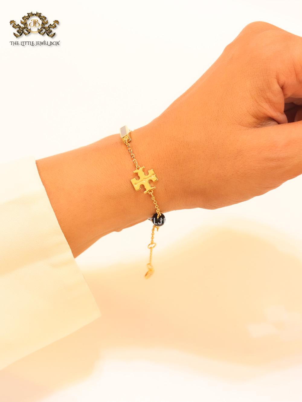 Alphabet T sleek bracelet