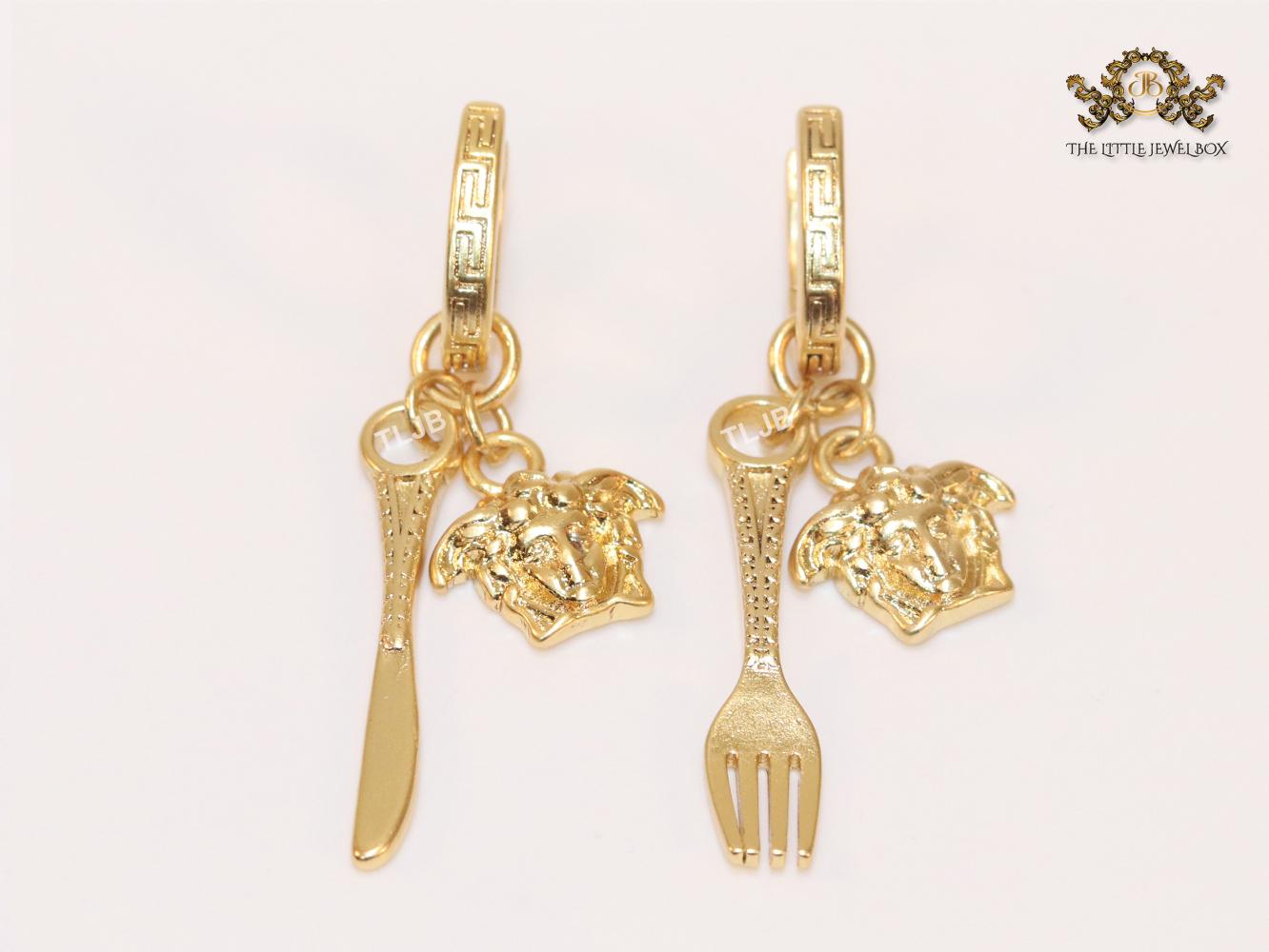 Medusa statement dangles