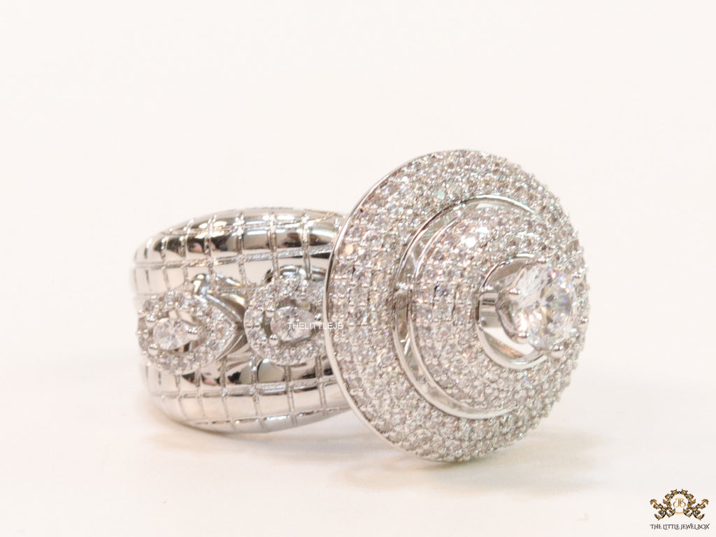 Platinum plated cz cocktail ring with 0.4ct size pointers