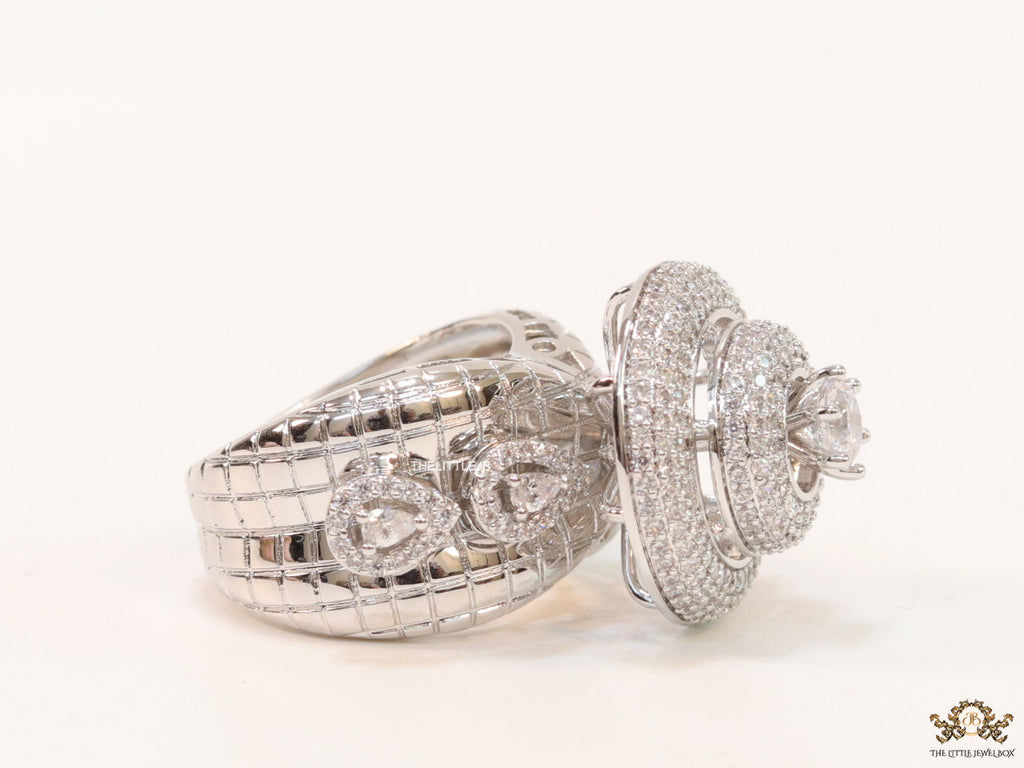 Platinum plated cz cocktail ring with 0.4ct size pointers