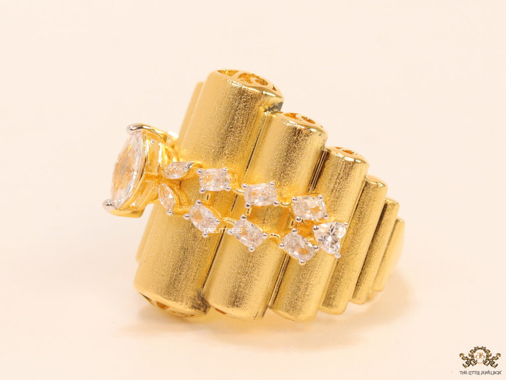 Fancy gold plated adjustable ring with marquise pointers