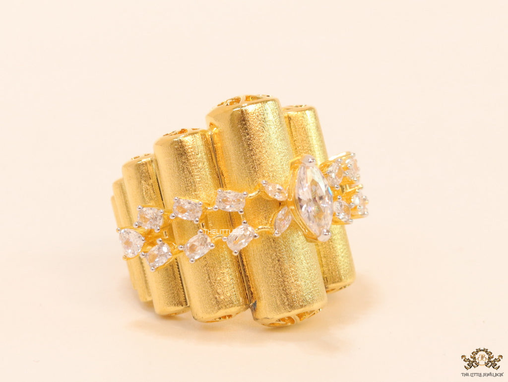 Fancy gold plated adjustable ring with marquise pointers
