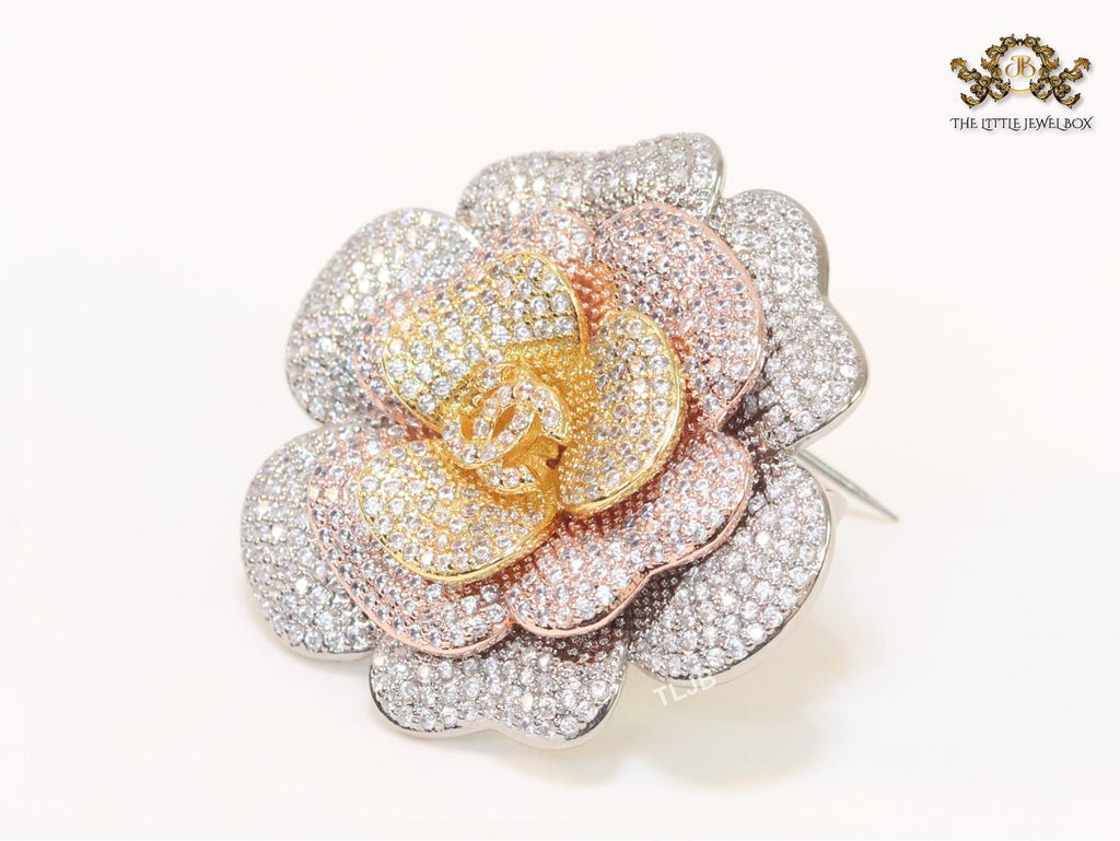 Double C platinum cz brooch with pink coloured details