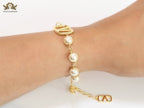 Alphabet V Gold pearl link chain bracelet