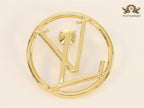 Alphabet L gold round brooch