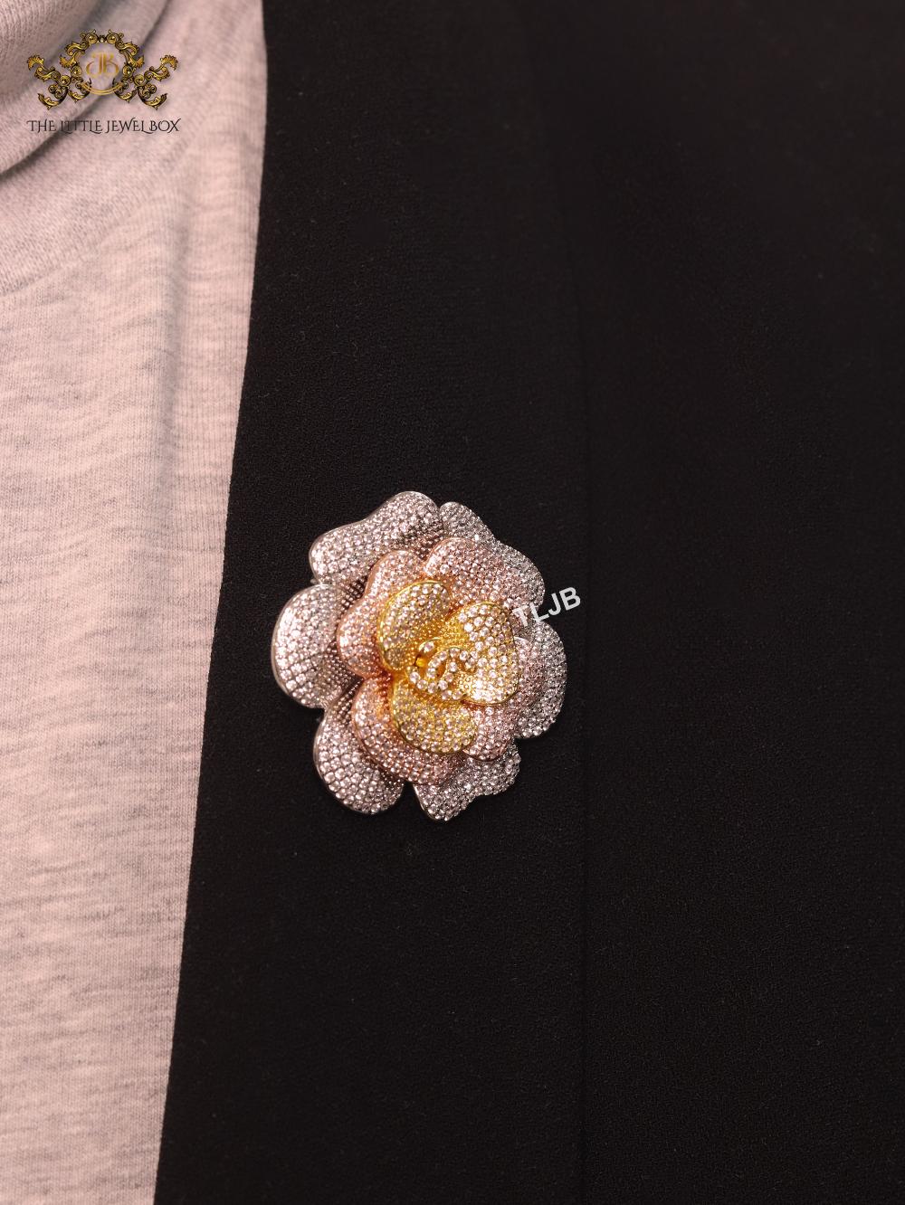 Double C platinum cz brooch with pink coloured details